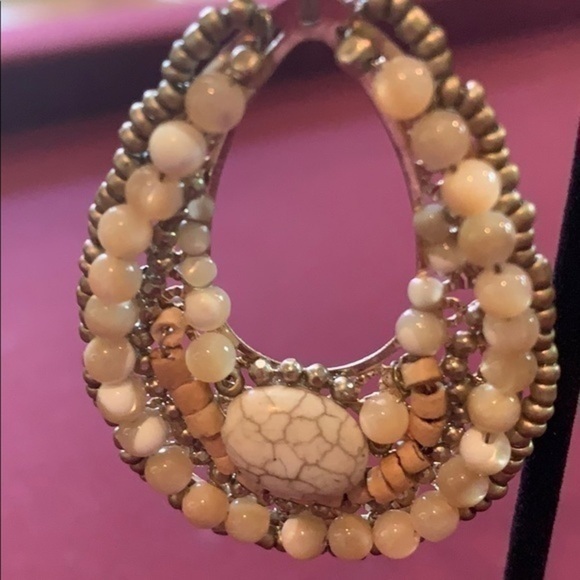 Beautiful Statement drop Pierced Earrings - Picture 3 of 5